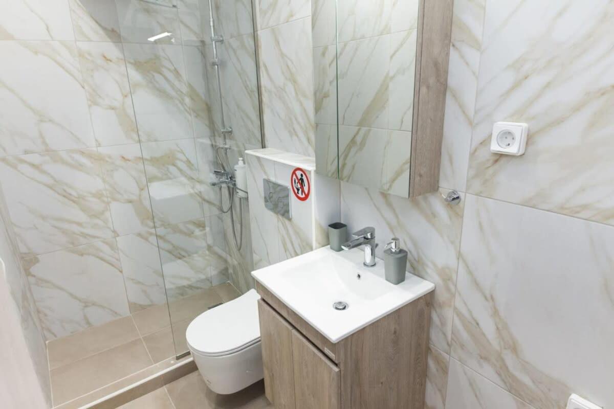 Brand New Urban Getaway Next To Megaro Mousikis Appartement Athene Buitenkant foto