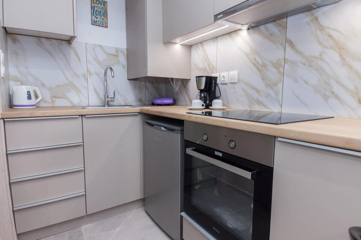 Brand New Urban Getaway Next To Megaro Mousikis Appartement Athene Buitenkant foto